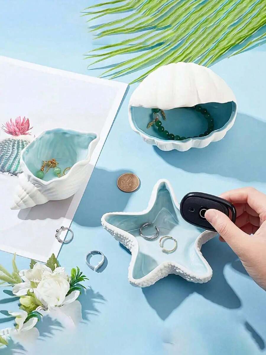 Lune – Porcelain Jewelry Dish (Blue)